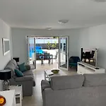 Ashdene - Luxury Modern With Large Heated Pool Wifi Uk Tv Bar & Bbq فيلة بلايا بلانكا