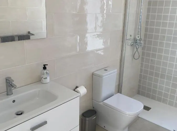 Ashdene - Luxury Modern With Large Heated Pool Wifi Uk Tv Bar & Bbq Πλάγια Μπλάνκα